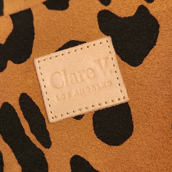 Clare V simple tote in leopard - Picture 6 of 17